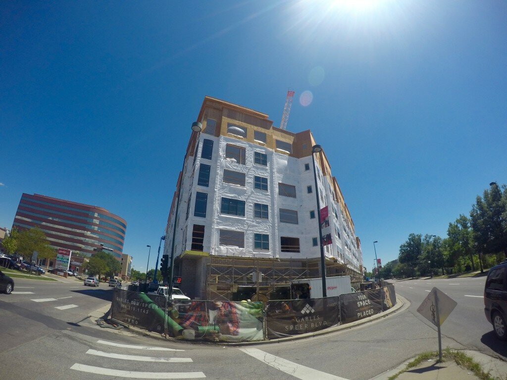 Speer Boulevard Apartments 
